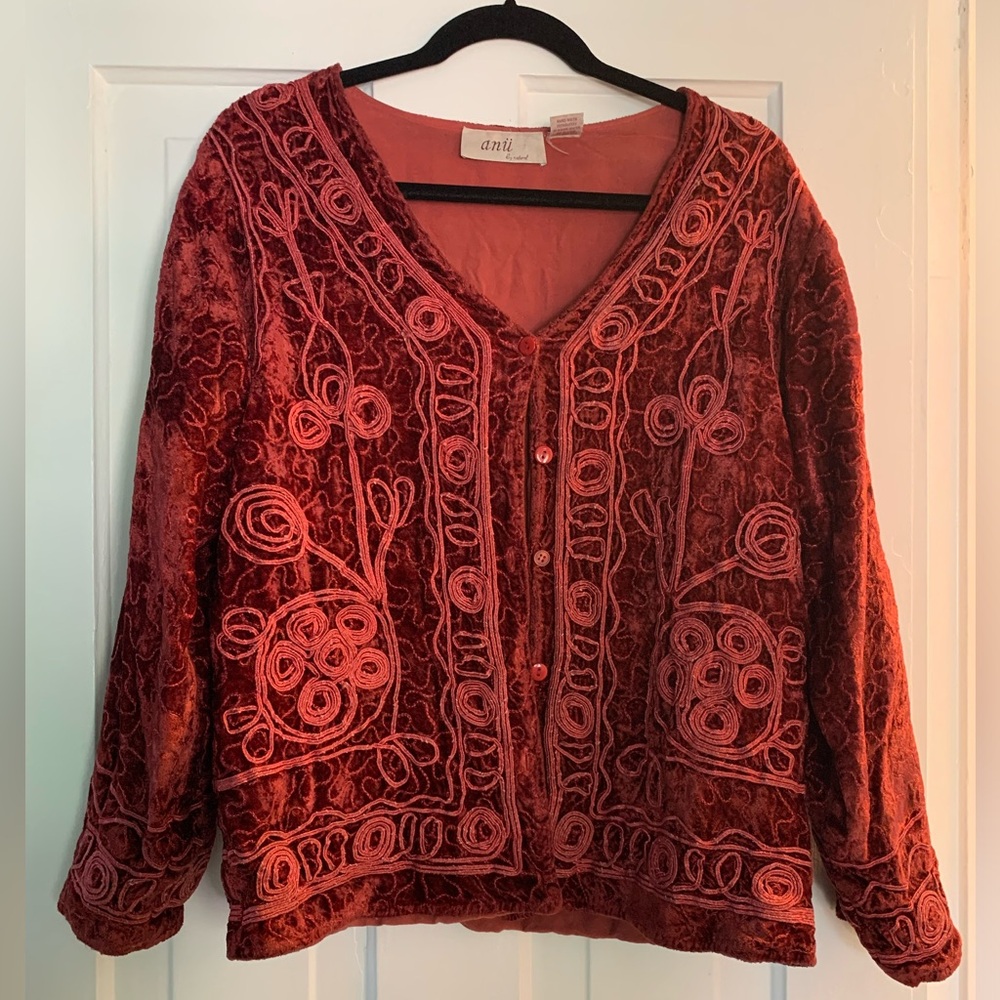 Anü Anu velvet heavy jacket maroon dark red